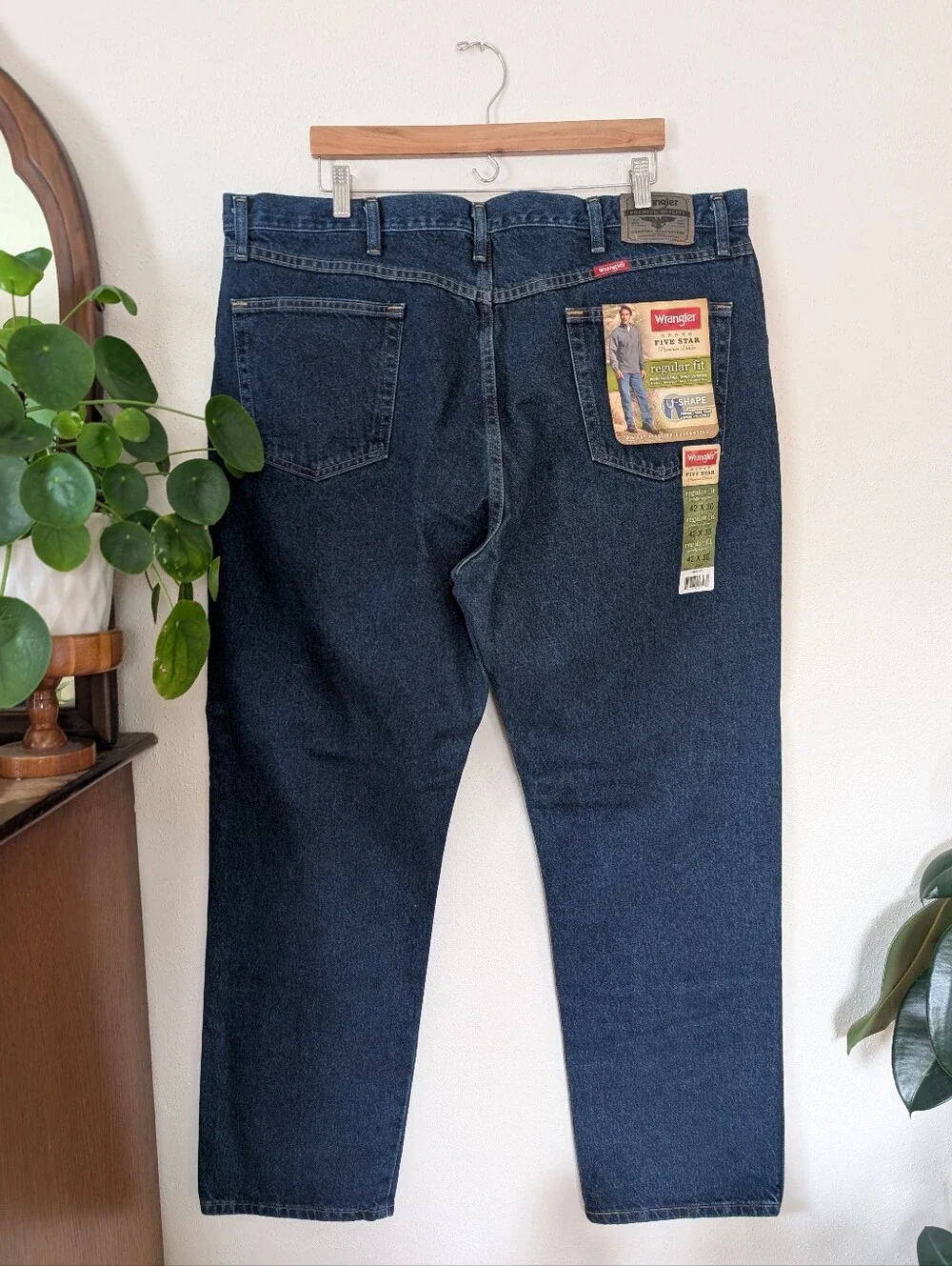 Wrangler | 42 x 30 | NWT | Five Stars | Regular Fit Denim Pant